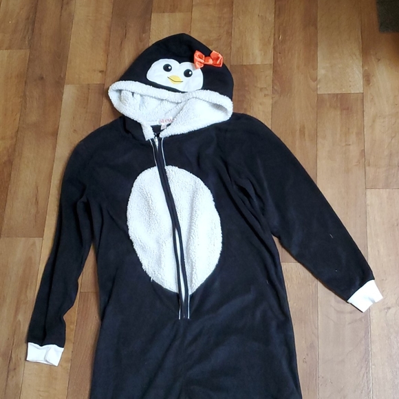 St. Eve Women's Hooded Pinguin Onesie - Picture 3 of 7